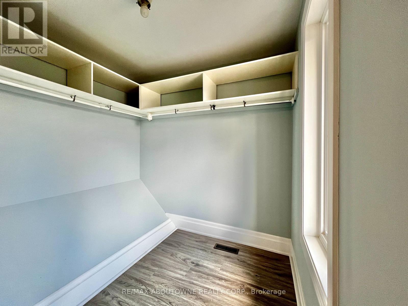 41 - 1532 Lancaster Drive, Oakville, Ontario  L6H 2Z3 - Photo 21 - W12766710