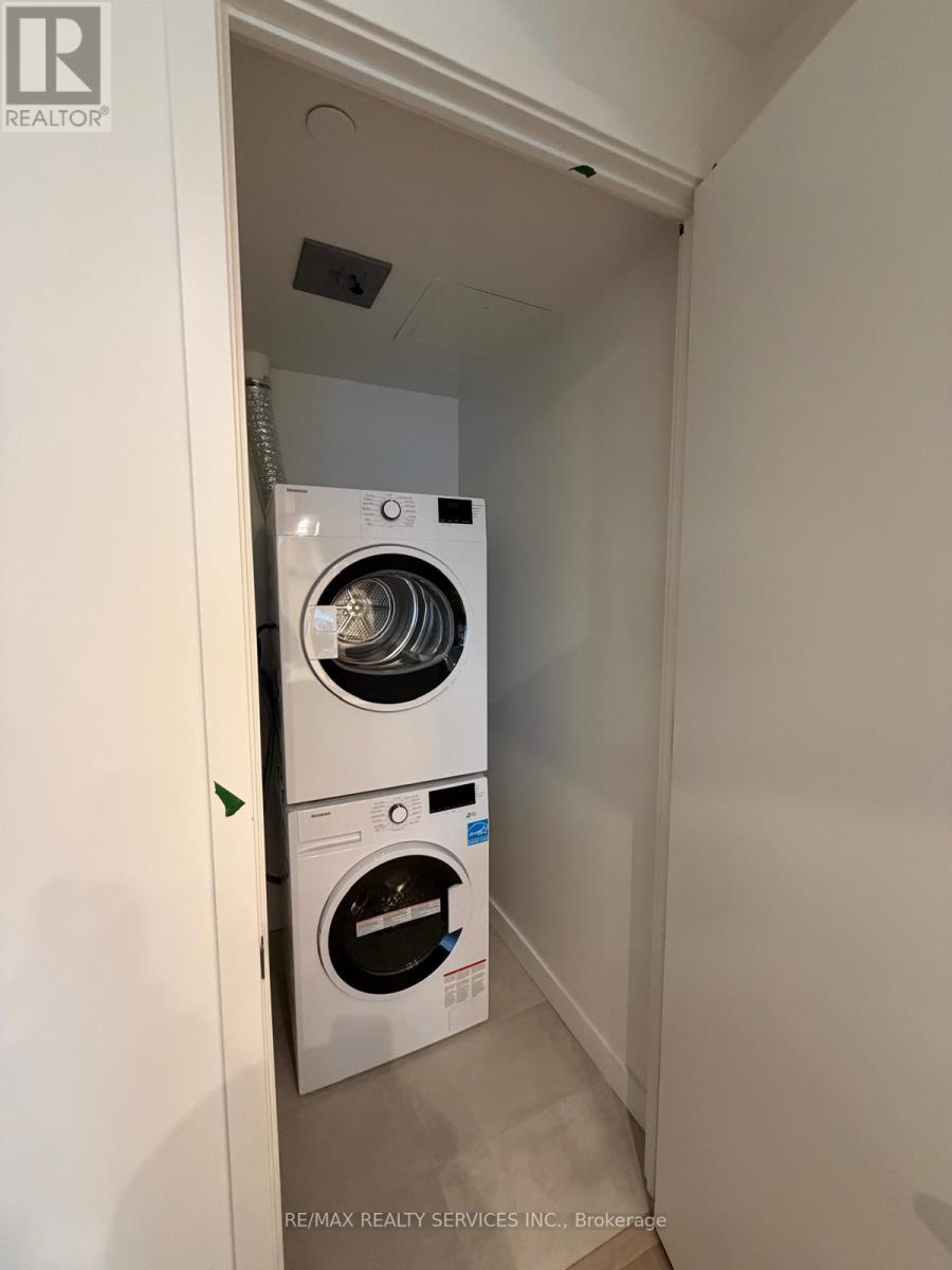 510 - 448 Burnhamthorpe Road W, Mississauga, Ontario  L5B 0R4 - Photo 16 - W12766772