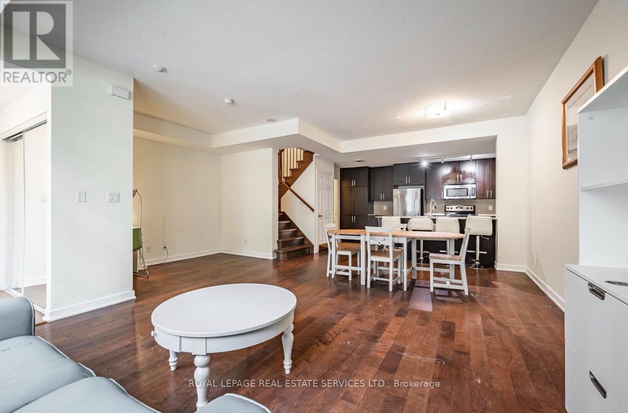 Th3 - 4065 Brickstone Mews Mews, Mississauga, Ontario  L5B 0G3 - Photo 10 - W12766784