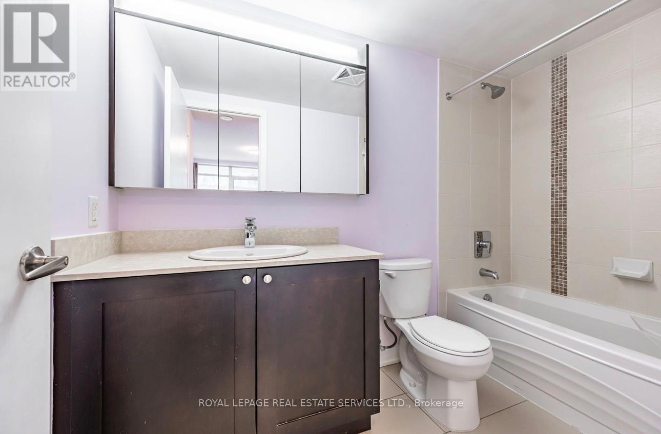 Th3 - 4065 Brickstone Mews Mews, Mississauga, Ontario  L5B 0G3 - Photo 25 - W12766784