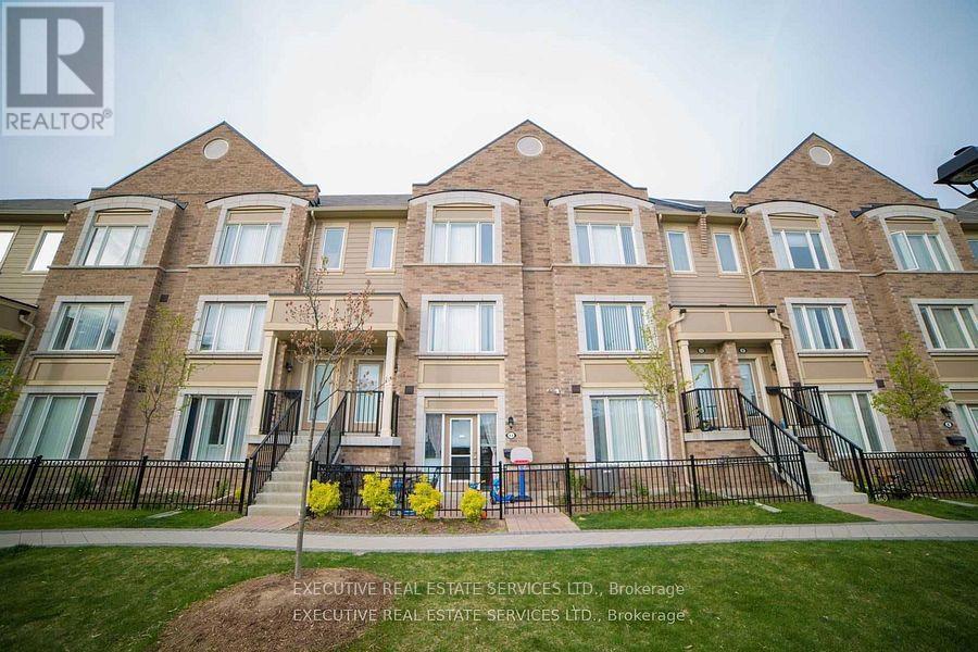 11 - 3135 Boxford Crescent, Mississauga, Ontario  L5M 0X1 - Photo 2 - W12766814