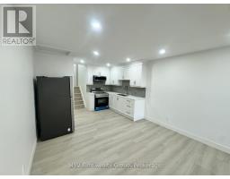 MAIN - 3276 VICTORY CRESCENT, Mississauga, Ontario