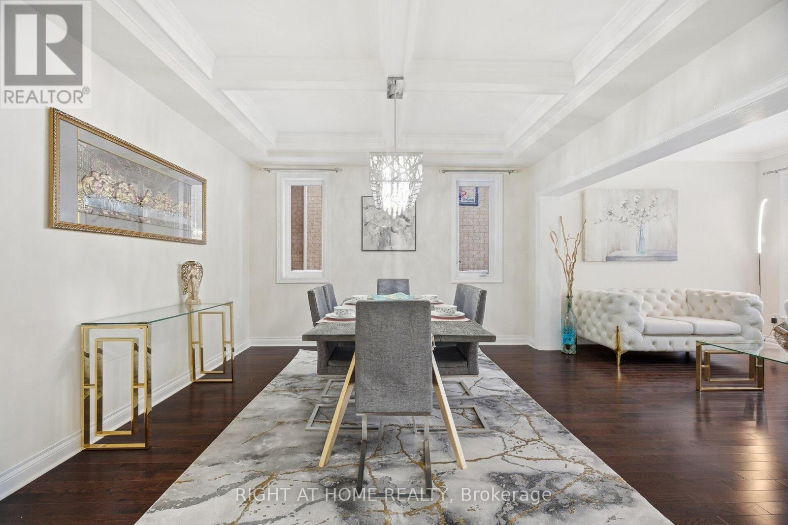 48 Cannington Crescent, Brampton, Ontario  L6X 2Y4 - Photo 11 - W12766844