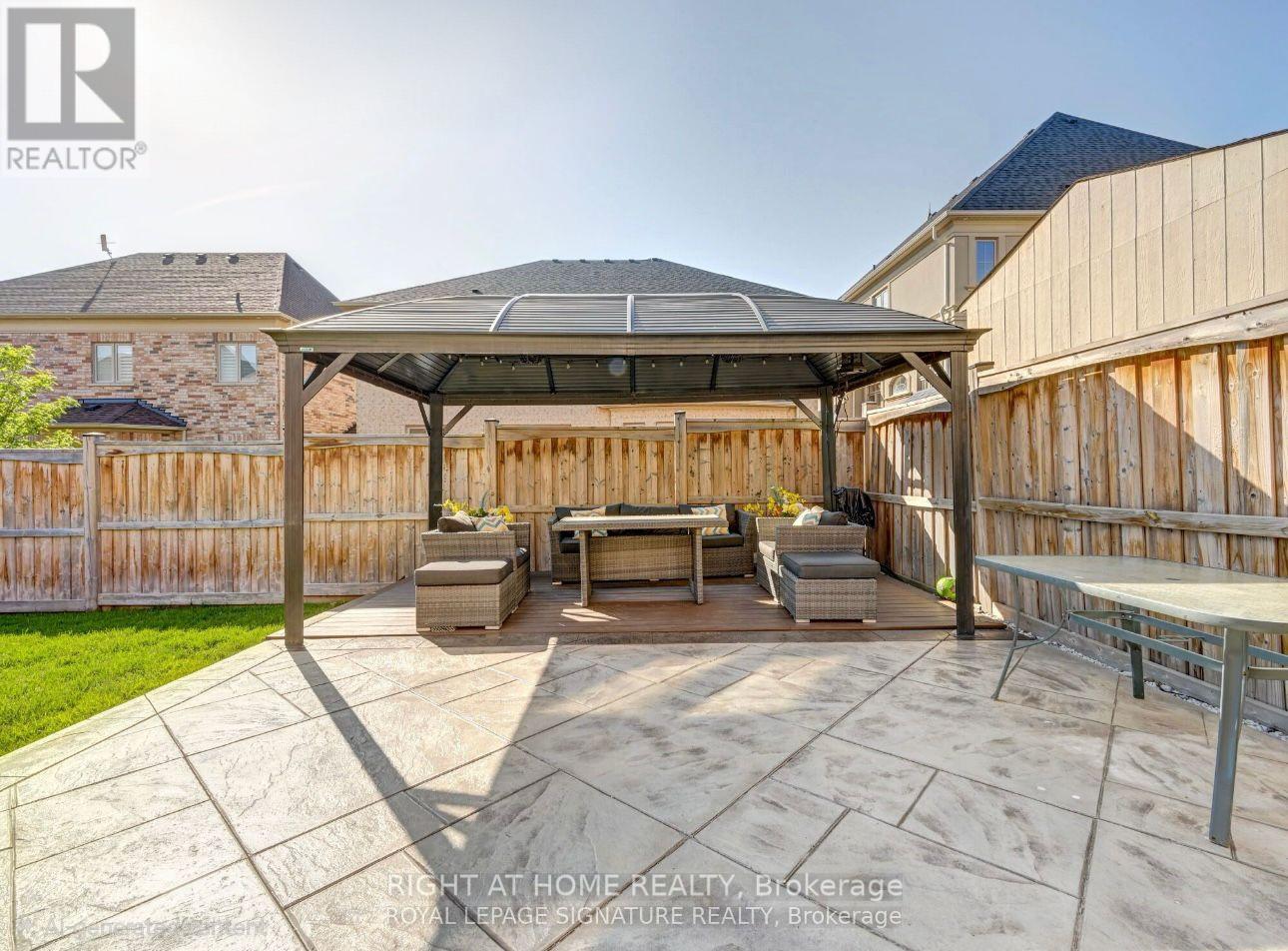 48 Cannington Crescent, Brampton, Ontario  L6X 2Y4 - Photo 50 - W12766844