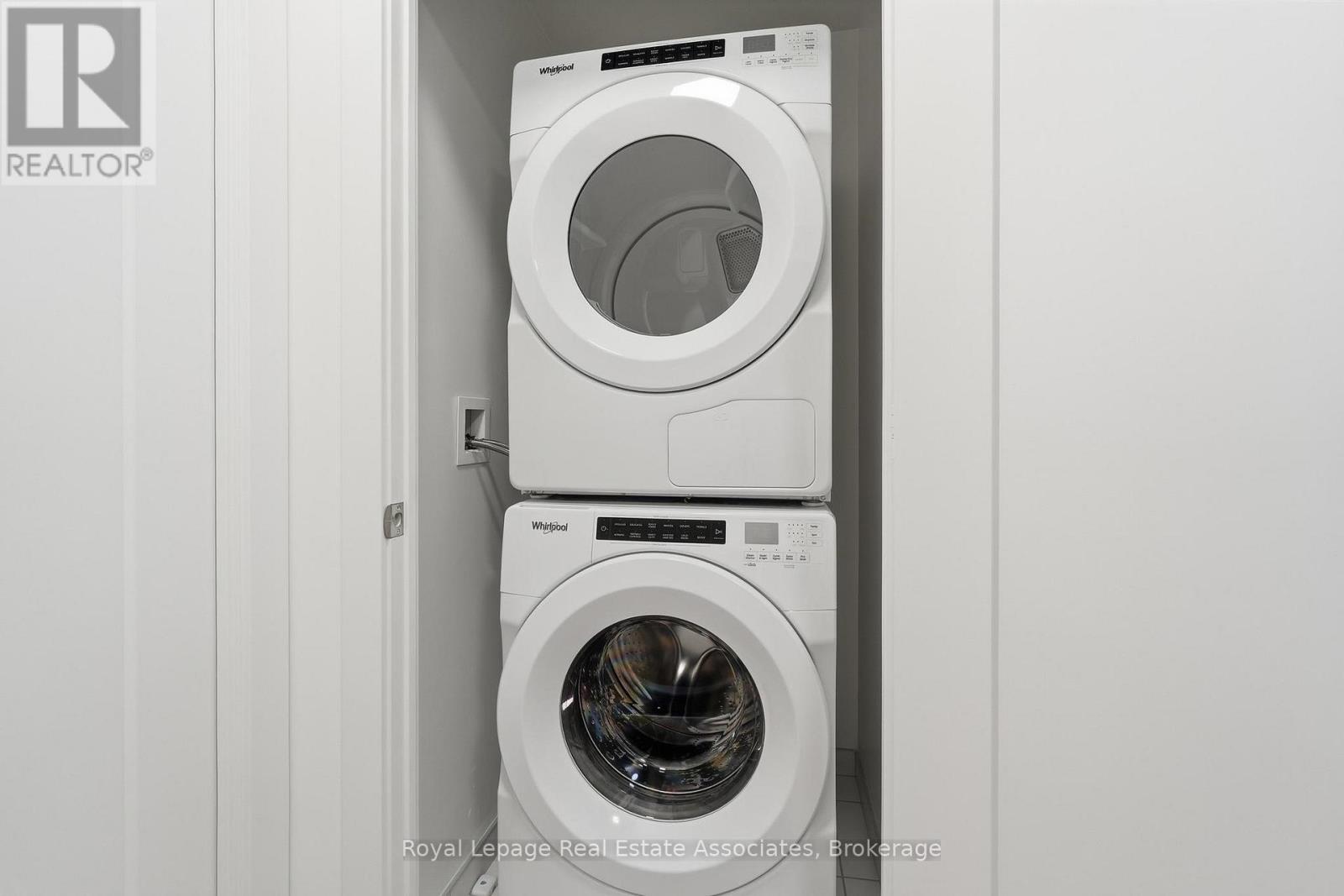 1505 - 60 Central Park Roadway, Toronto, Ontario  M9A 3K1 - Photo 14 - W12766872