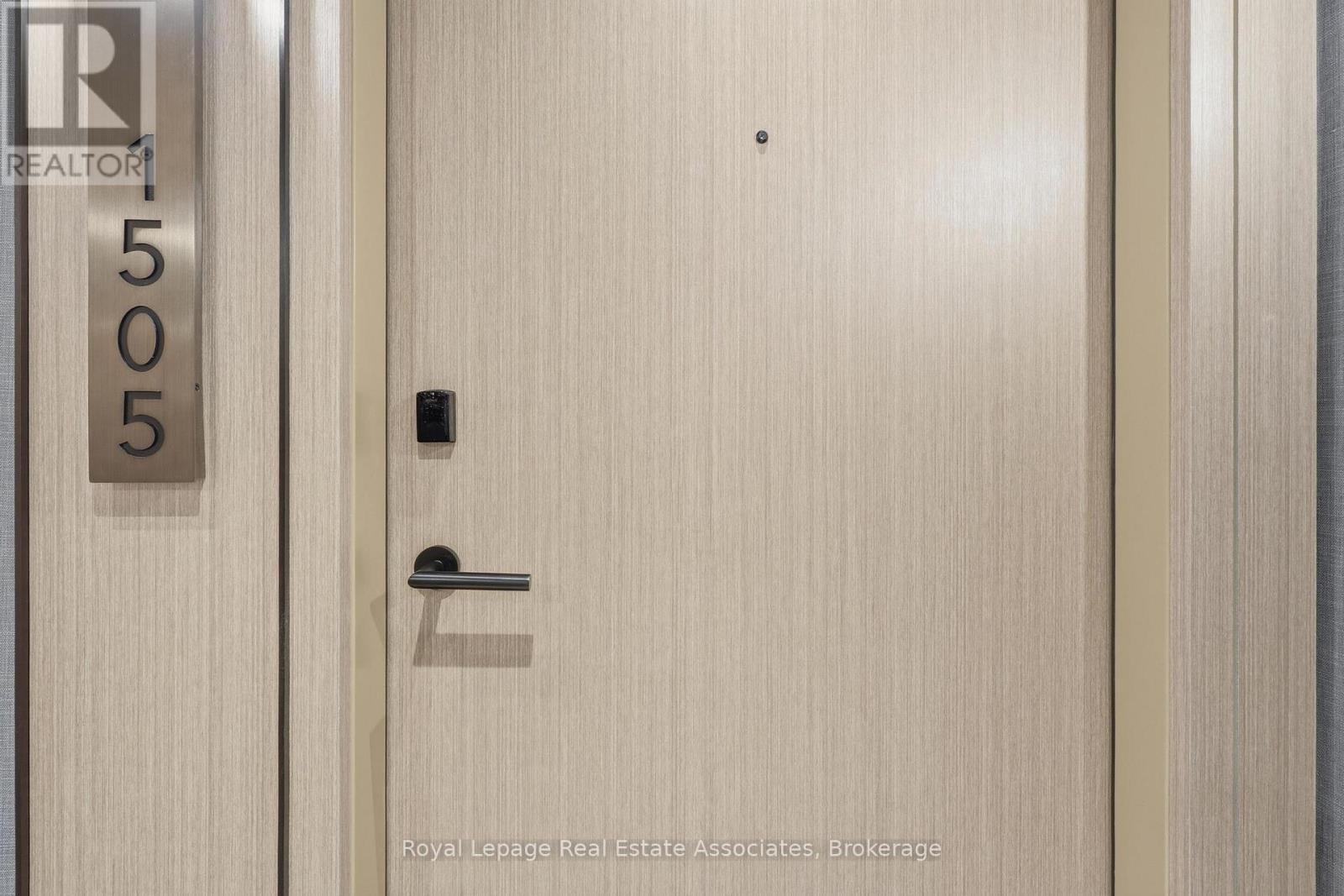 1505 - 60 Central Park Roadway, Toronto, Ontario  M9A 3K1 - Photo 17 - W12766872