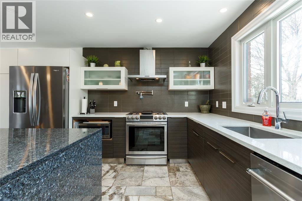 331 Tawny Road, Sarnia, Ontario  N7S 5K1 - Photo 13 - 26002525