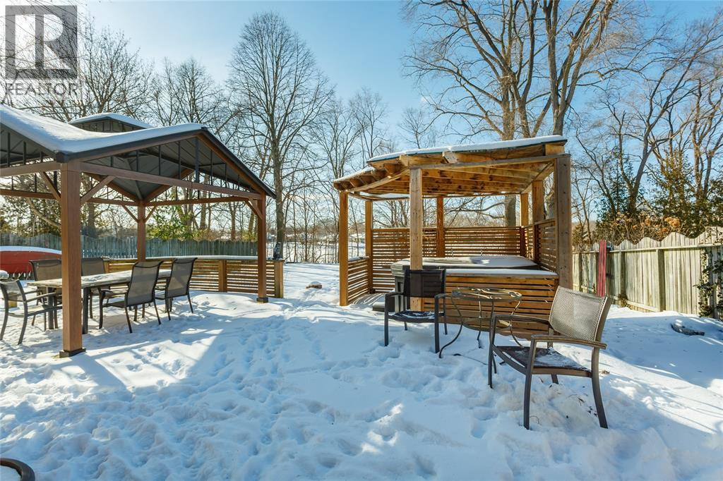 331 Tawny Road, Sarnia, Ontario  N7S 5K1 - Photo 36 - 26002525