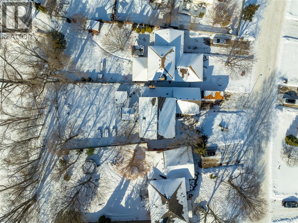 331 Tawny Road, Sarnia, Ontario  N7S 5K1 - Photo 48 - 26002525