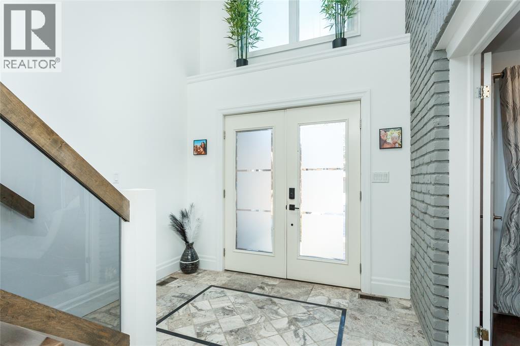 331 Tawny Road, Sarnia, Ontario  N7S 5K1 - Photo 5 - 26002525