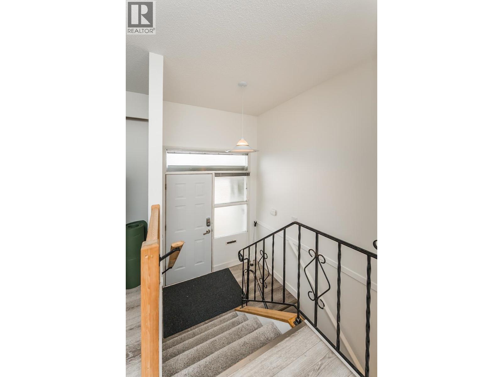 138 Kelly Street, Prince George, British Columbia  V2M 3E4 - Photo 3 - R3087374