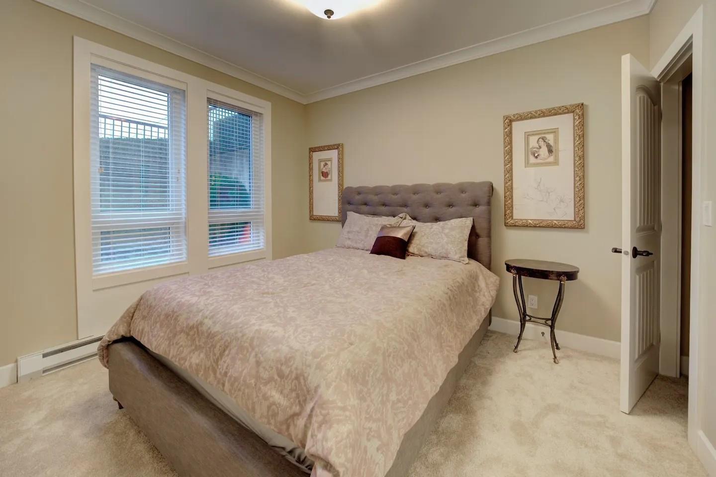 932 Ash Street, White Rock, British Columbia  V4B 4K1 - Photo 29 - R3086754