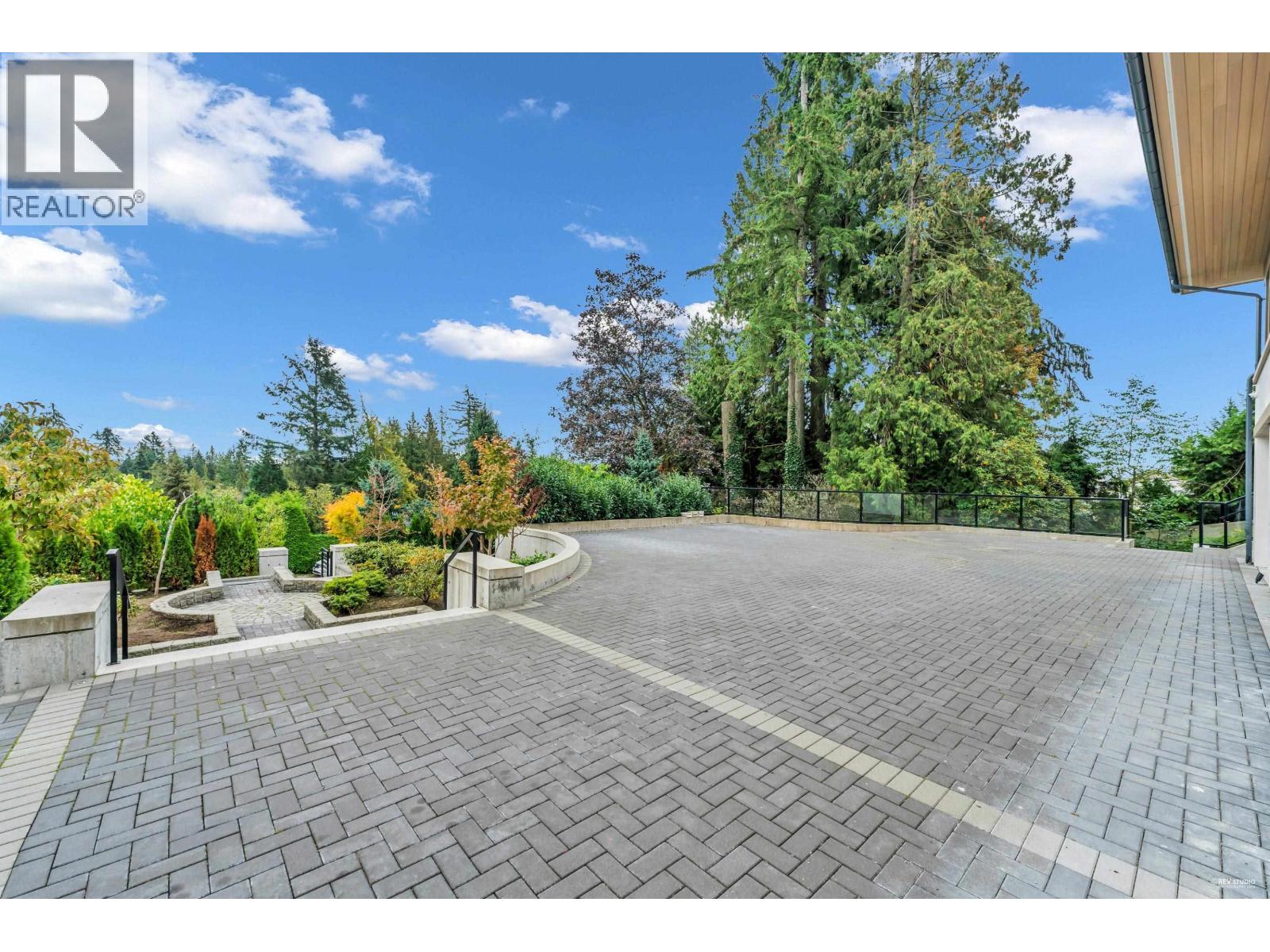 565 Robin Hood Road, West Vancouver, British Columbia  V7S 1T4 - Photo 37 - R3076174