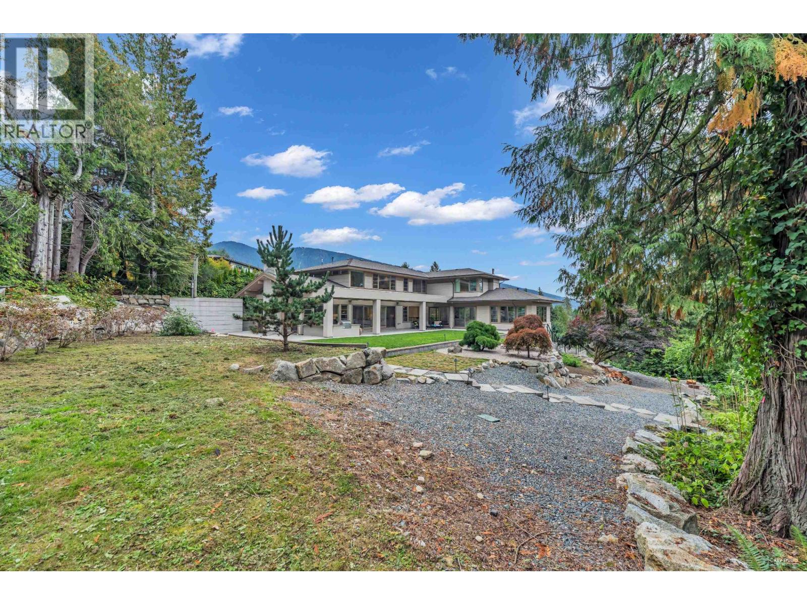 565 Robin Hood Road, West Vancouver, British Columbia  V7S 1T4 - Photo 18 - R3076174