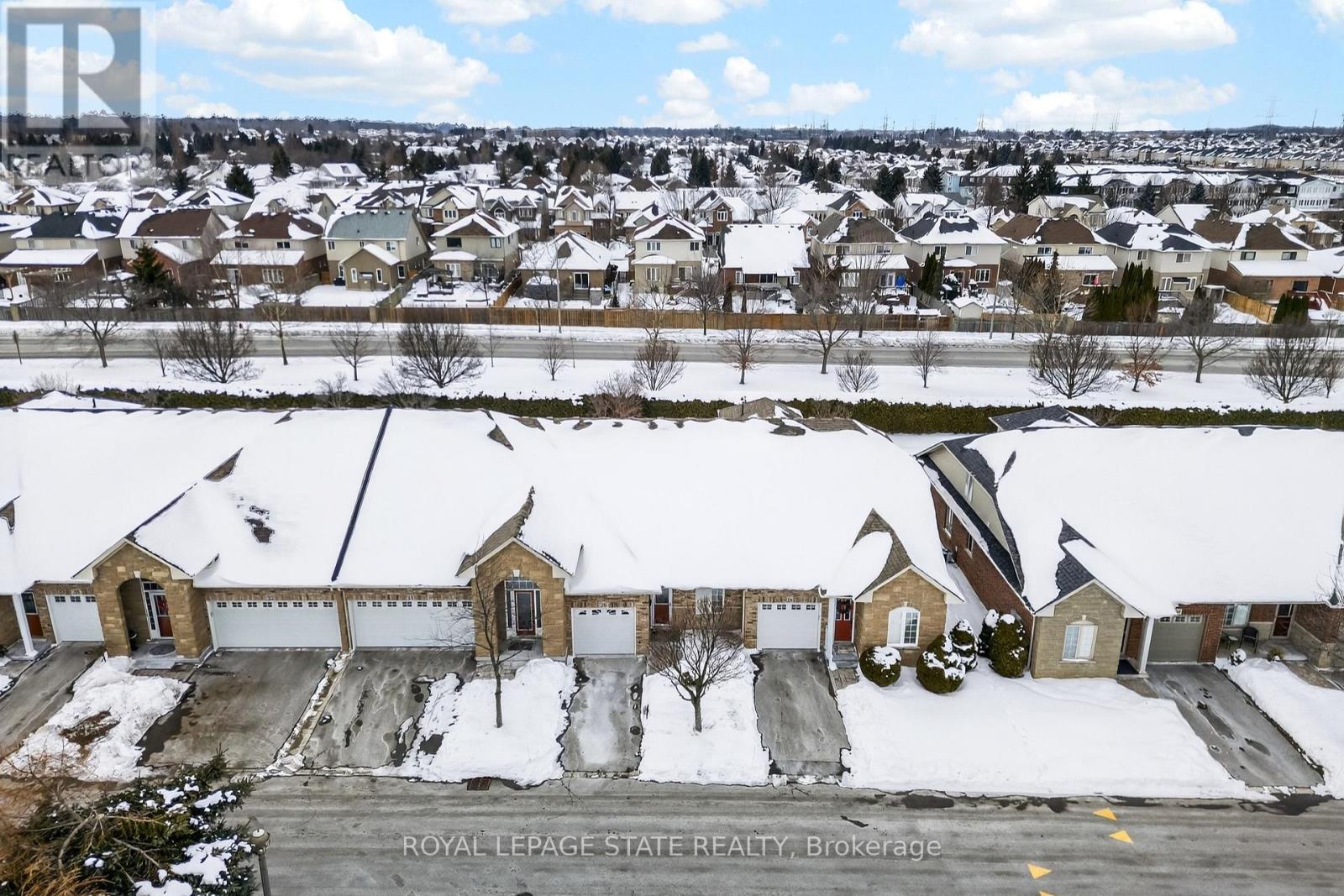 26 Manitoulin Trail, Hamilton, Ontario  L9B 2X8 - Photo 40 - X12766732