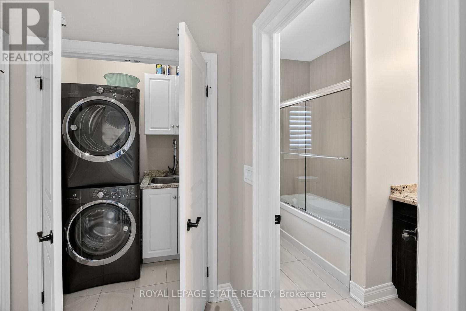 1 Cedar Drive, Niagara-On-The-Lake, Ontario  L0S 1J1 - Photo 14 - X12766756