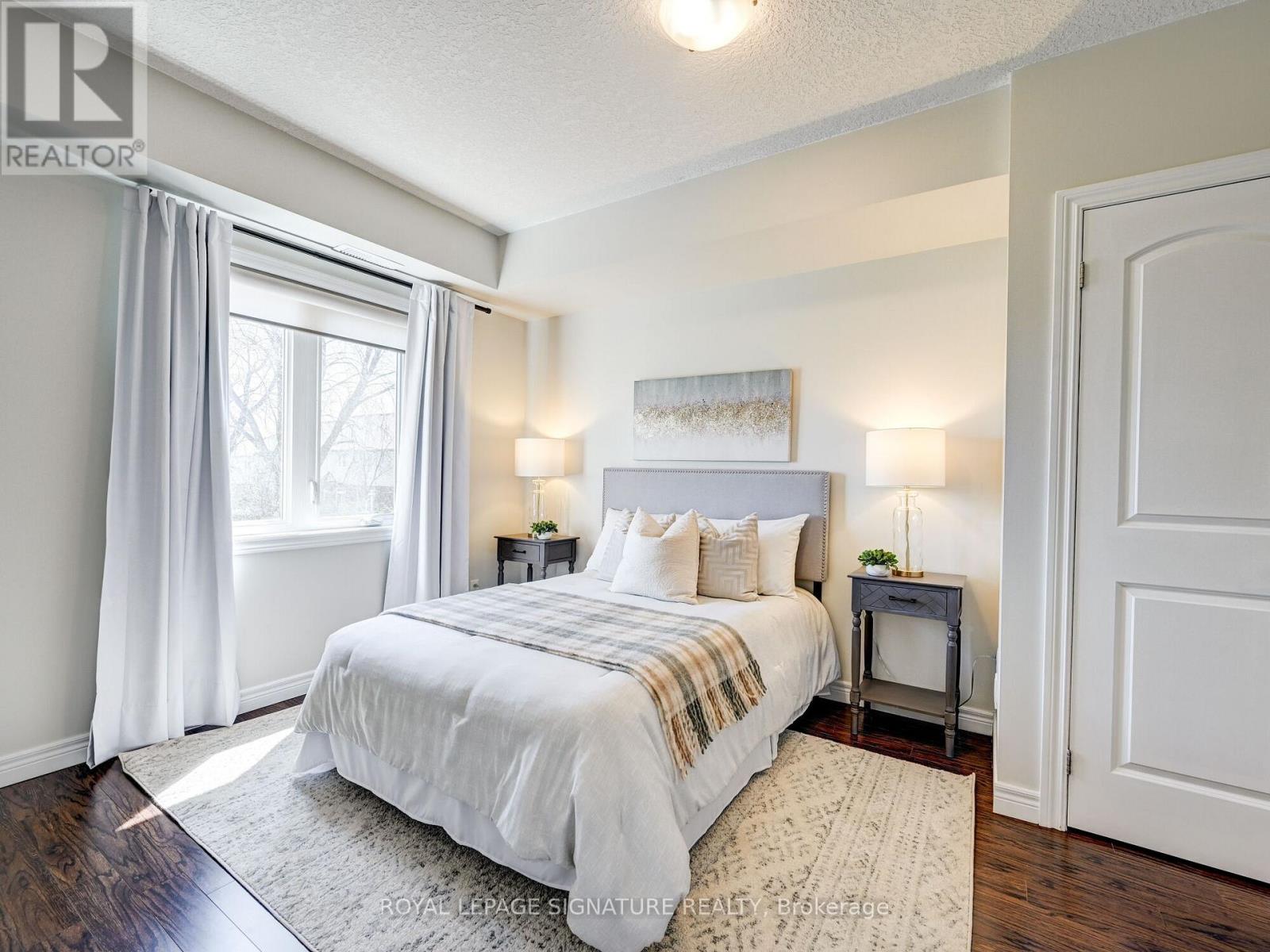 205 - 886 Golf Links Road, Hamilton, Ontario  L9K 1J8 - Photo 6 - X12766812