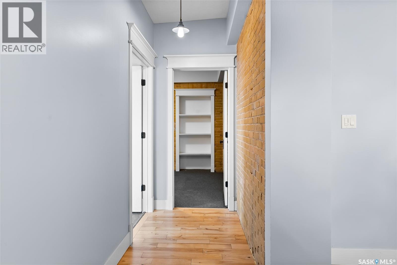 2062 Cornwall Street, Regina, Saskatchewan  S4P 2K5 - Photo 11 - SK028092