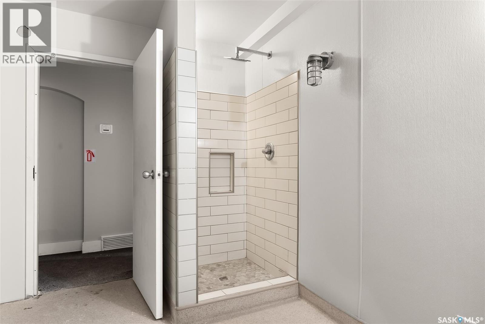 2062 Cornwall Street, Regina, Saskatchewan  S4P 2K5 - Photo 18 - SK028092