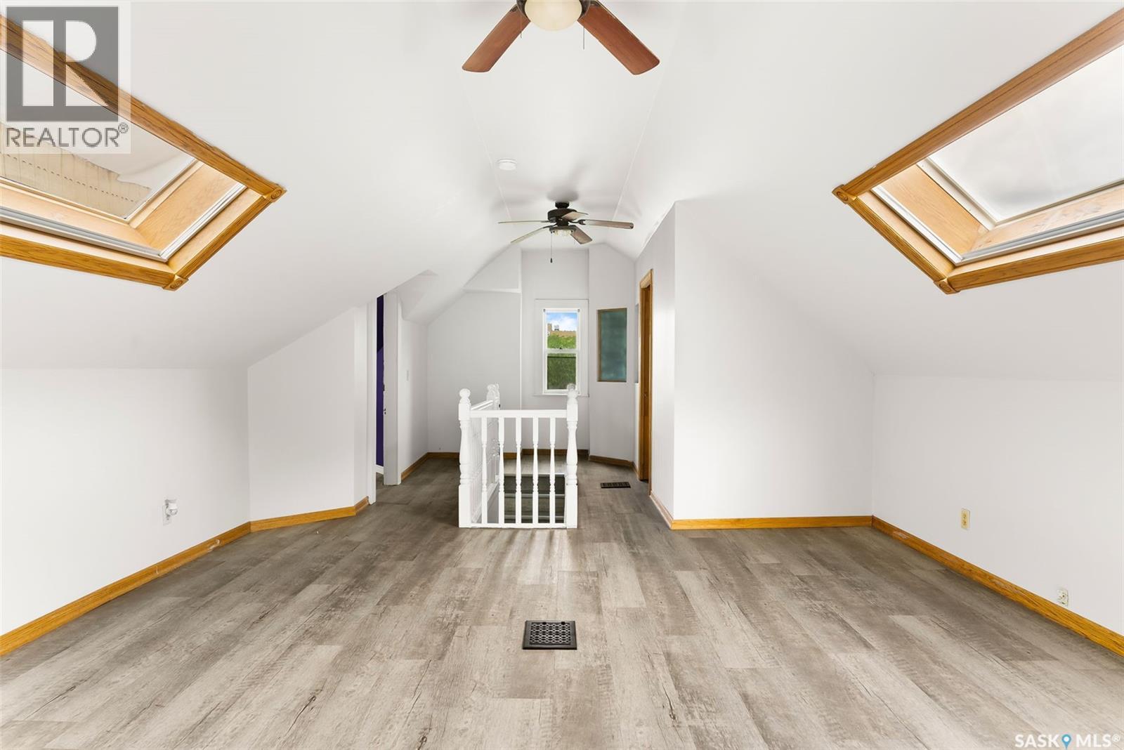 2062 Cornwall Street, Regina, Saskatchewan  S4P 2K5 - Photo 34 - SK028092