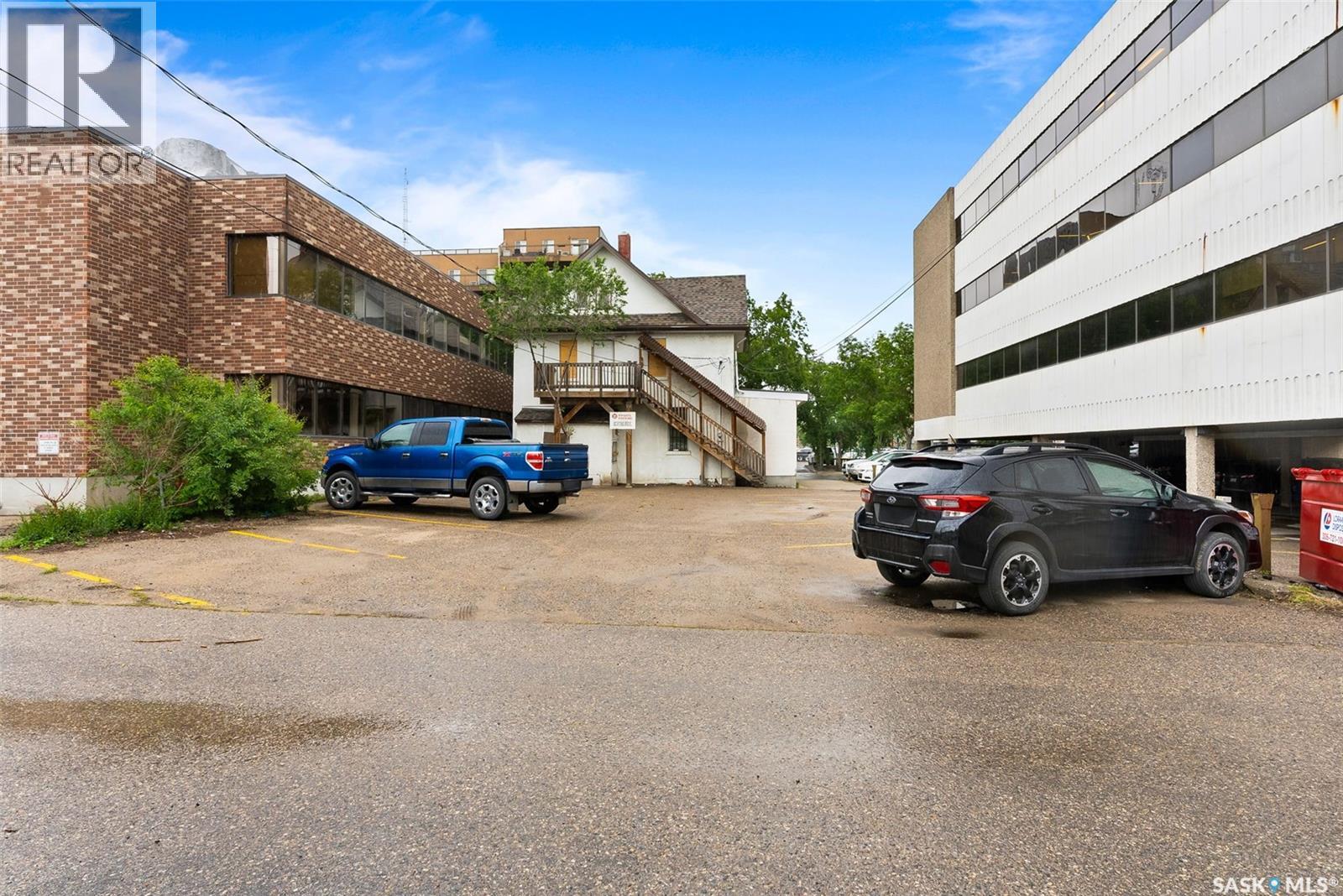 2062 Cornwall Street, Regina, Saskatchewan  S4P 2K5 - Photo 38 - SK028092