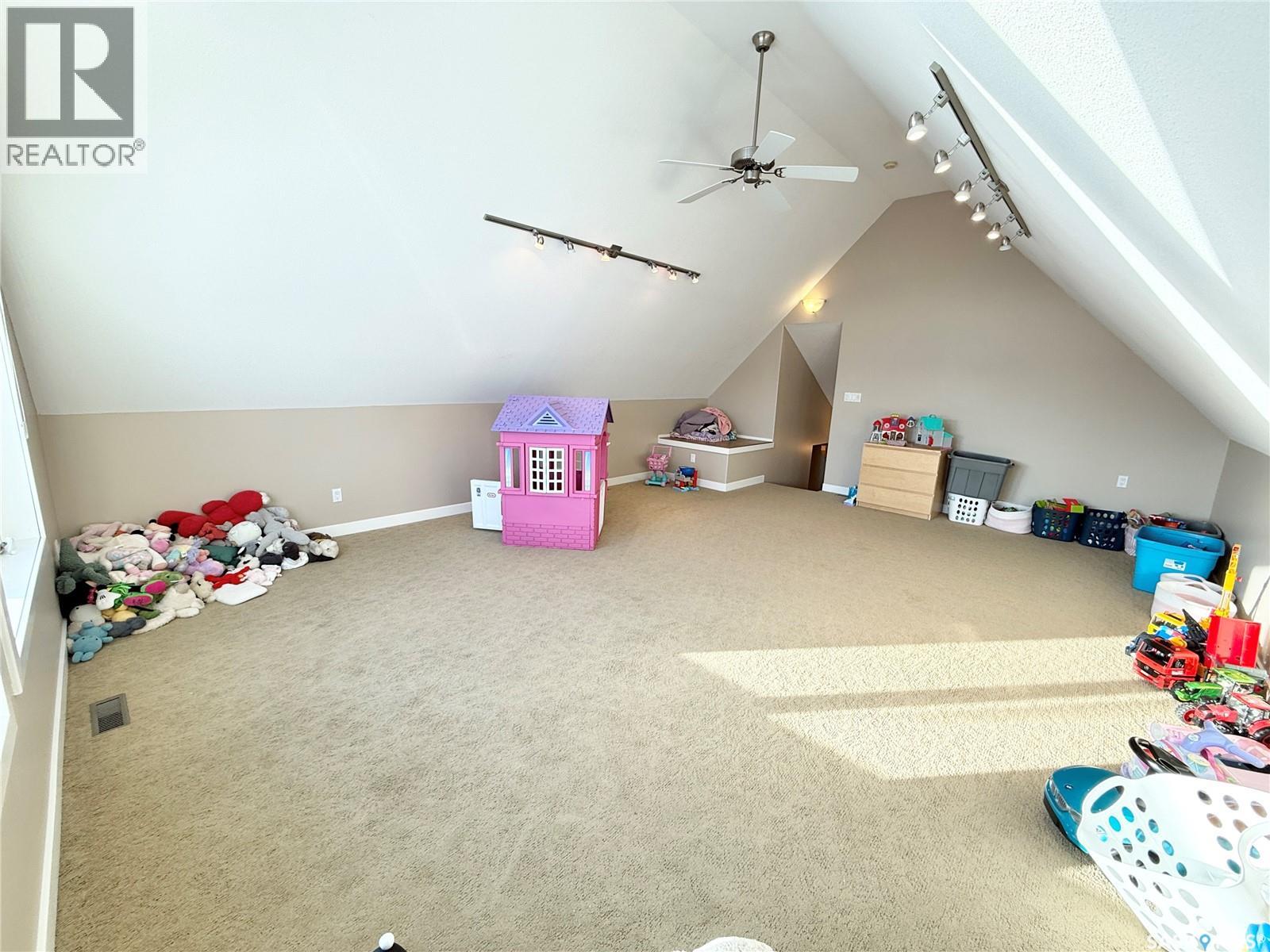 785 Washington Drive, Weyburn, Saskatchewan  S4H 3C7 - Photo 17 - SK028091