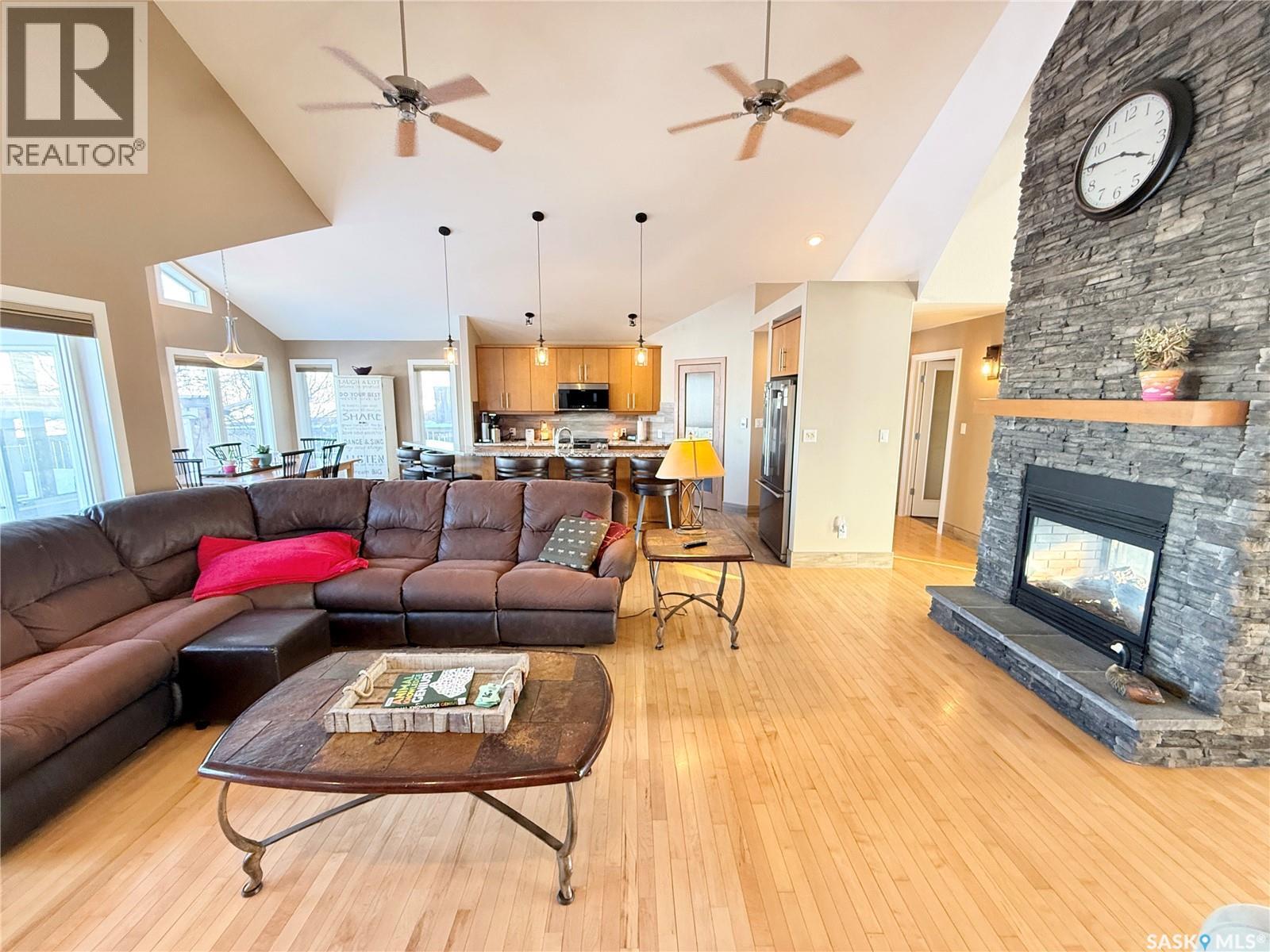 785 Washington Drive, Weyburn, Saskatchewan  S4H 3C7 - Photo 7 - SK028091