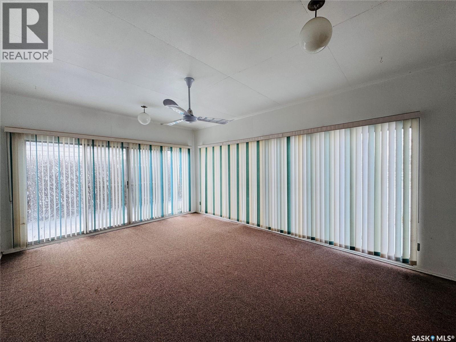 503 7th Avenue W, Biggar, Saskatchewan  S0K 0M0 - Photo 38 - SK028029