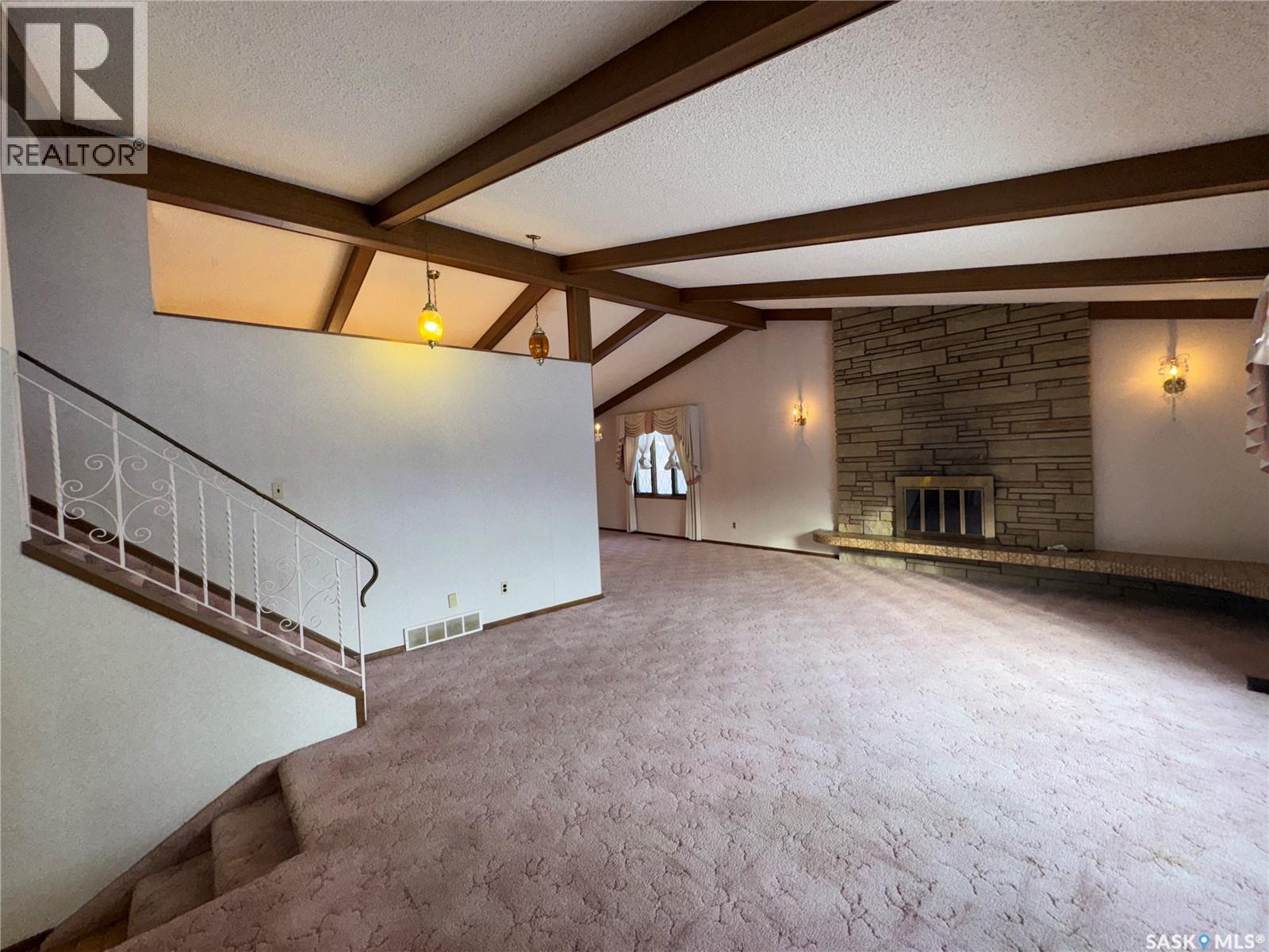 503 7th Avenue W, Biggar, Saskatchewan  S0K 0M0 - Photo 4 - SK028029