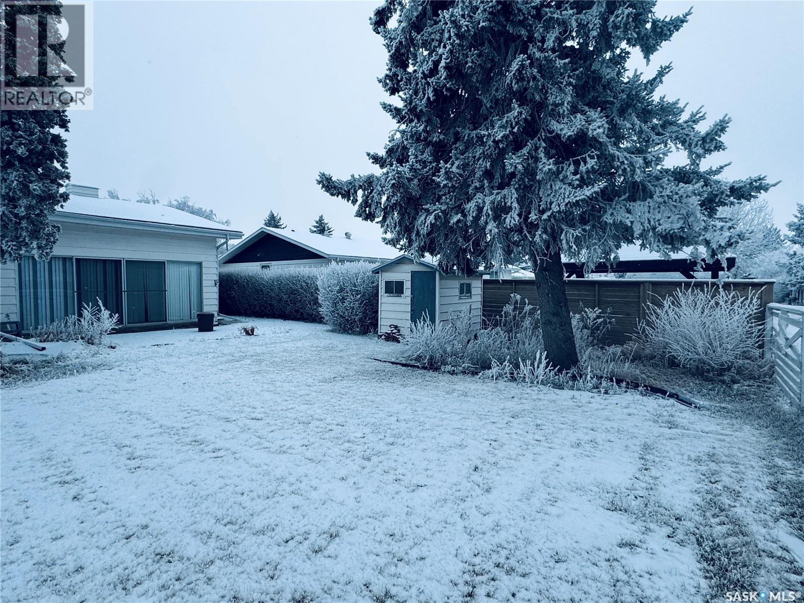503 7th Avenue W, Biggar, Saskatchewan  S0K 0M0 - Photo 45 - SK028029