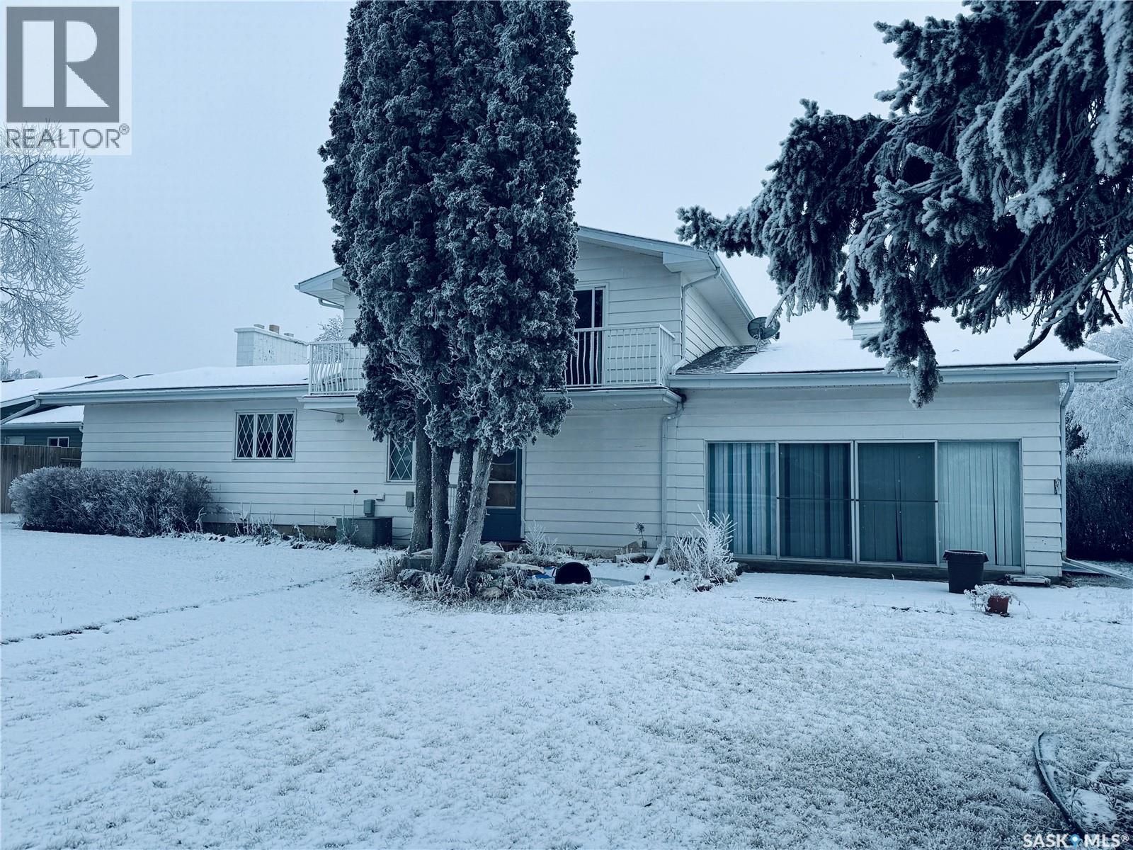 503 7th Avenue W, Biggar, Saskatchewan  S0K 0M0 - Photo 47 - SK028029