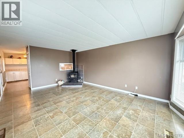 794 Patterson Dr, Port Mcneill, British Columbia  V0N 2R0 - Photo 4 - 1025279