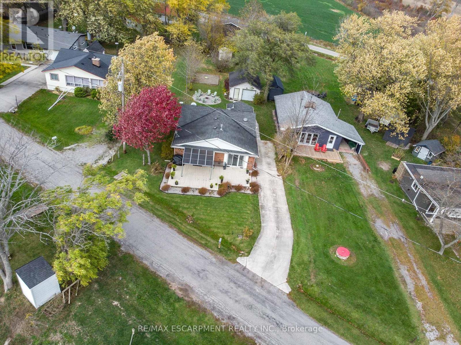 577 Edgewater Place, Haldimand, Ontario  N1A 2W8 - Photo 38 - X12514776