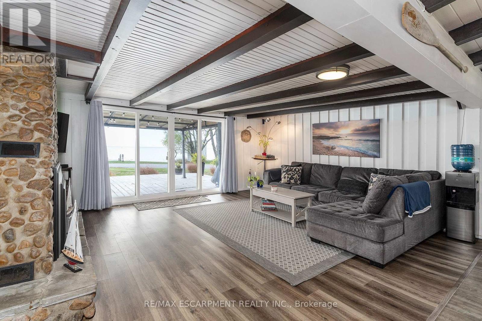 577 Edgewater Place, Haldimand, Ontario  N1A 2W8 - Photo 5 - X12514776