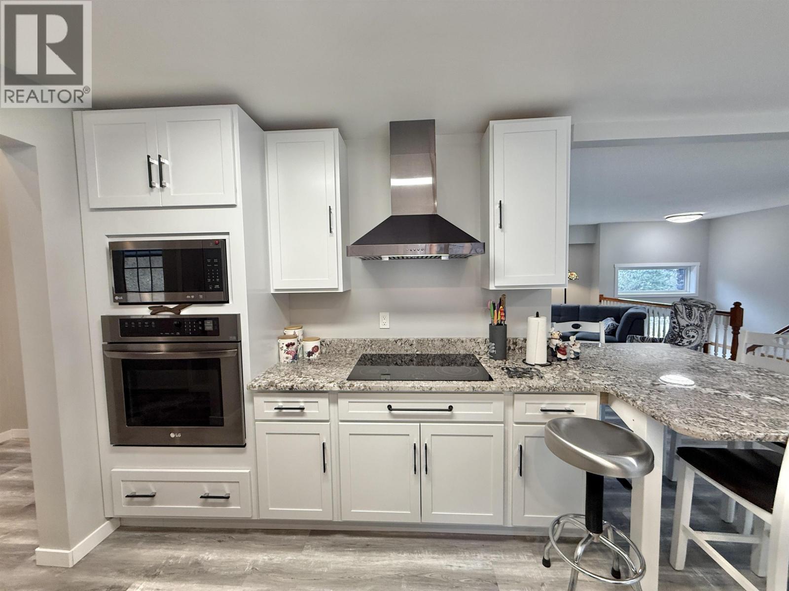 4487 Dick Road, Quesnel, British Columbia  V2J 6W9 - Photo 10 - R3087445