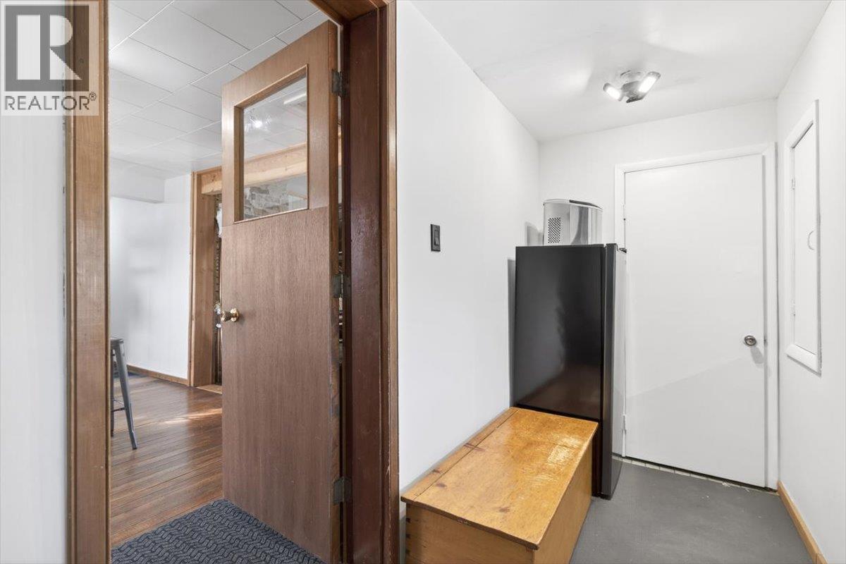 1091 4th Avenue Unit# A, Fernie, British Columbia  V0B 1M0 - Photo 39 - 10375030