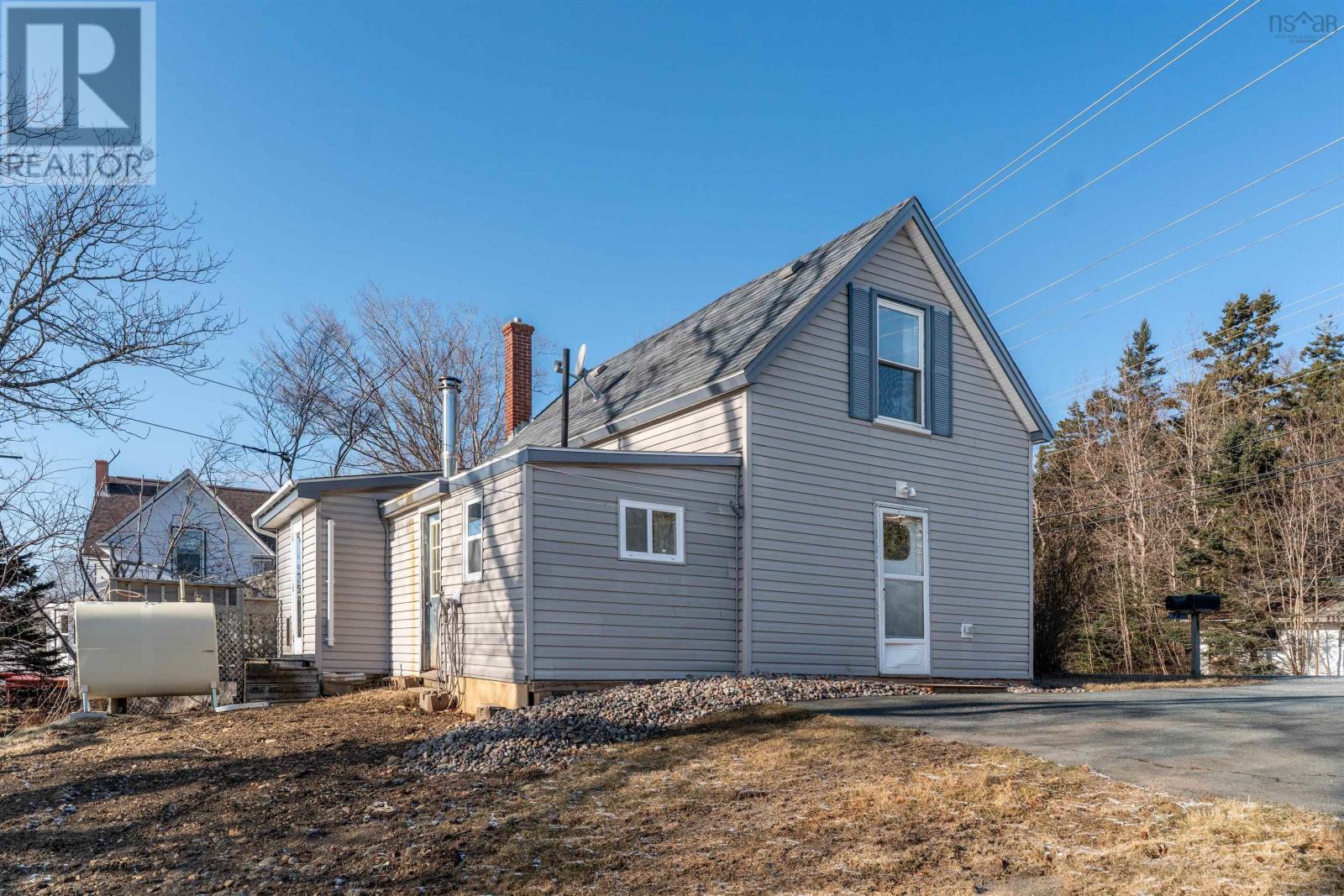 8274 7 Highway, Musquodoboit Harbour, Nova Scotia  B0J 2L0 - Photo 5 - 202600285