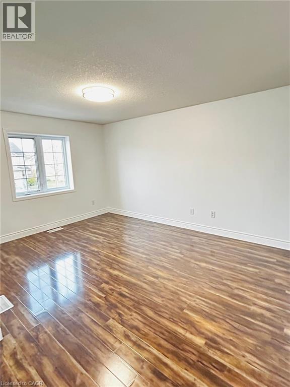 90 Donnenwerth Drive, Kitchener, Ontario  N2E 4C9 - Photo 11 - 40803370