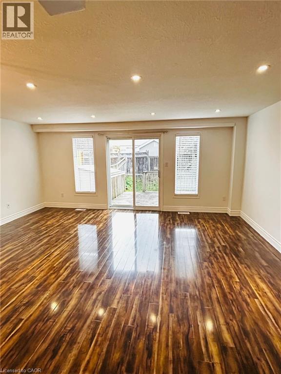 90 Donnenwerth Drive, Kitchener, Ontario  N2E 4C9 - Photo 2 - 40803370