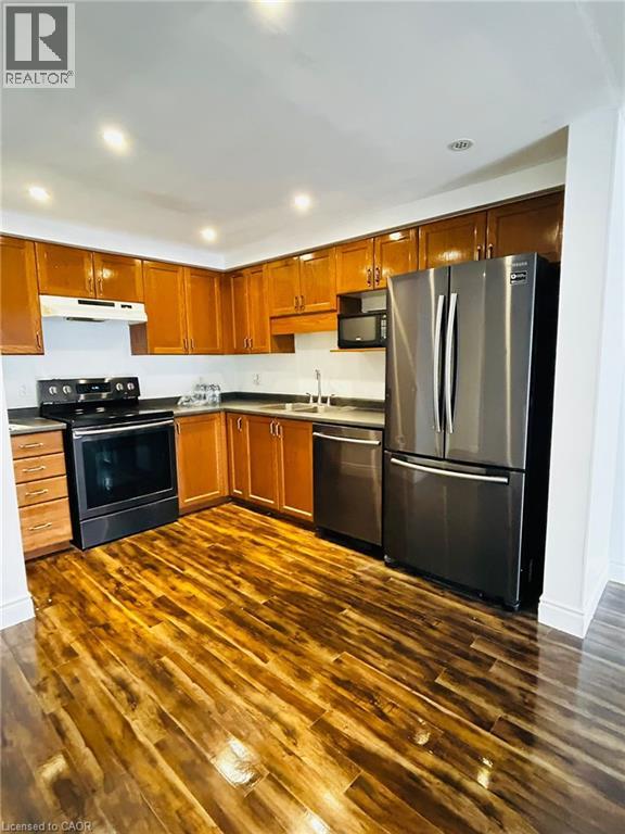 90 Donnenwerth Drive, Kitchener, Ontario  N2E 4C9 - Photo 3 - 40803370