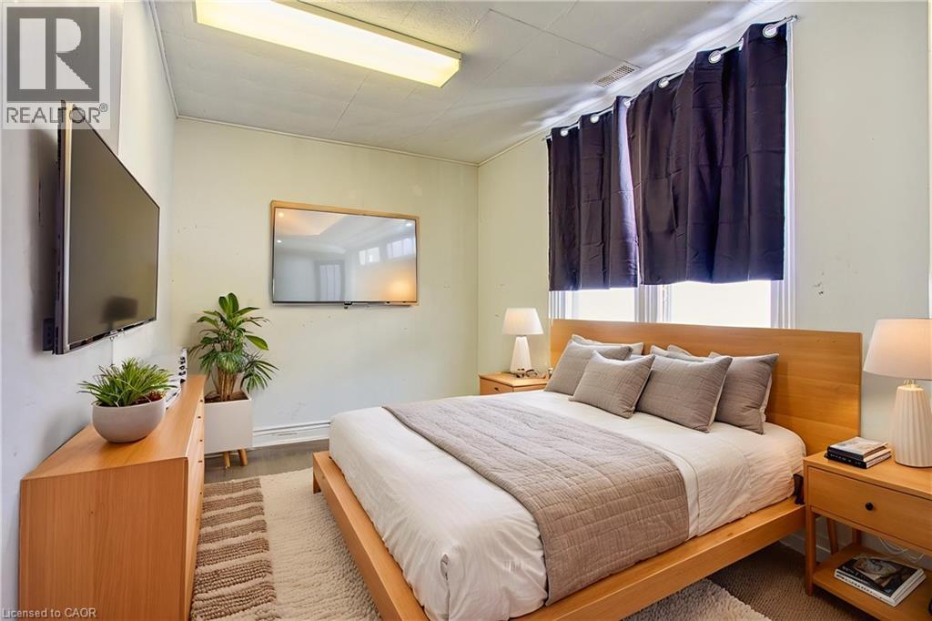 16 Victoria Avenue, Stoney Creek, Ontario  L8E 5E4 - Photo 10 - 40798953