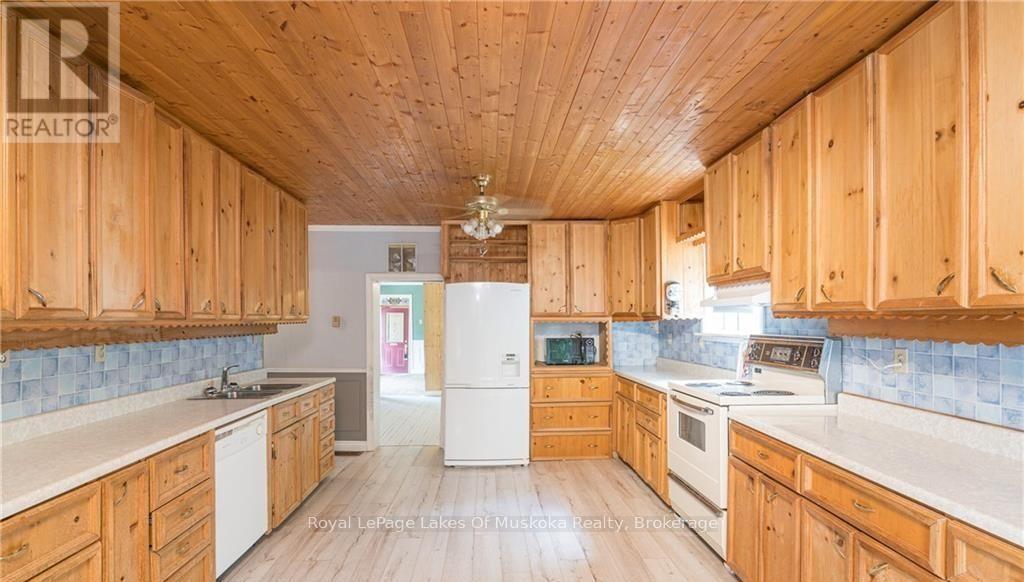 6 Bush Street, Severn, Ontario  L0K 1E0 - Photo 7 - S12766930