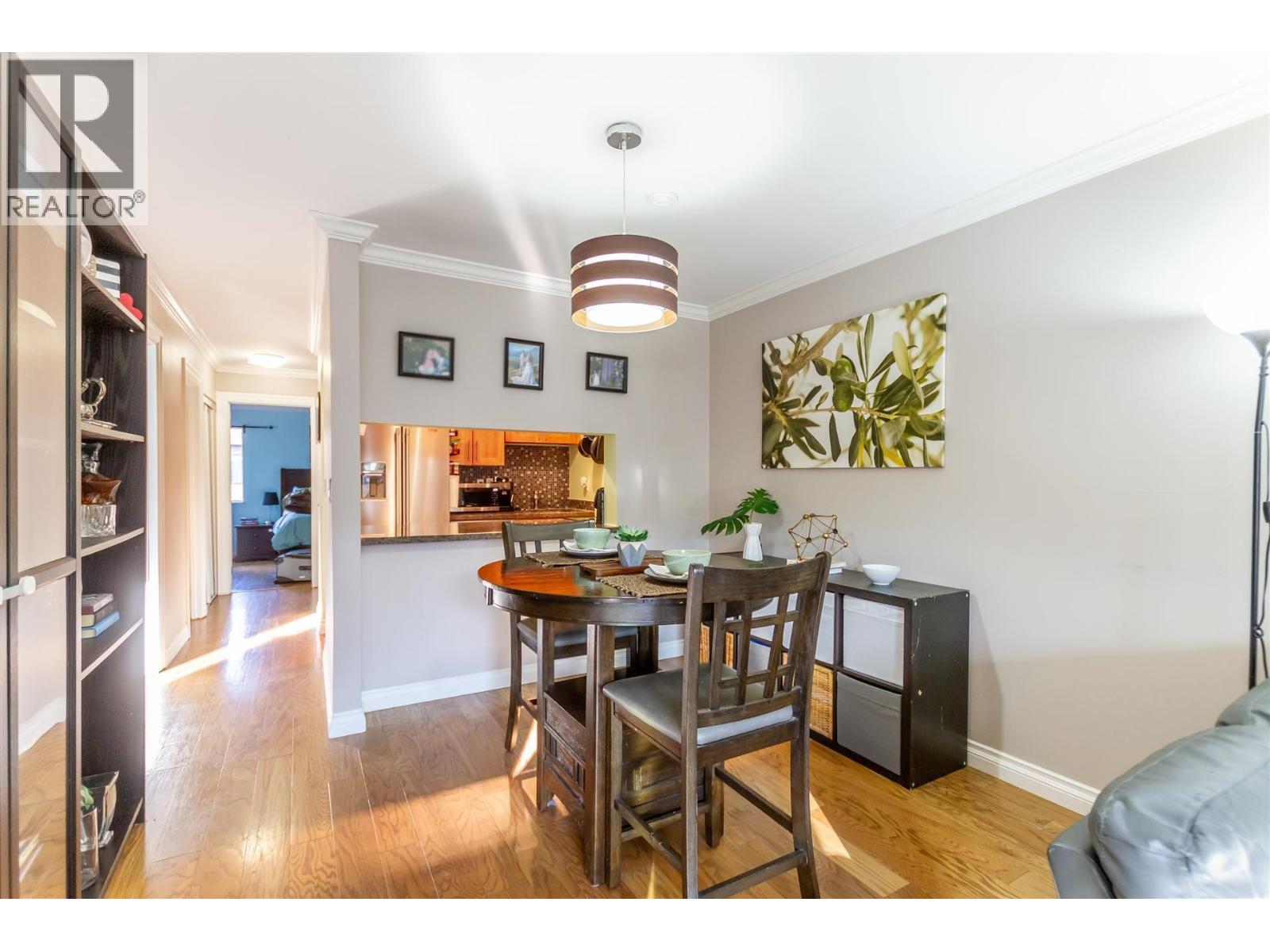 307 3275 Mountain Highway, North Vancouver, British Columbia  V7K 2H4 - Photo 5 - R3085878