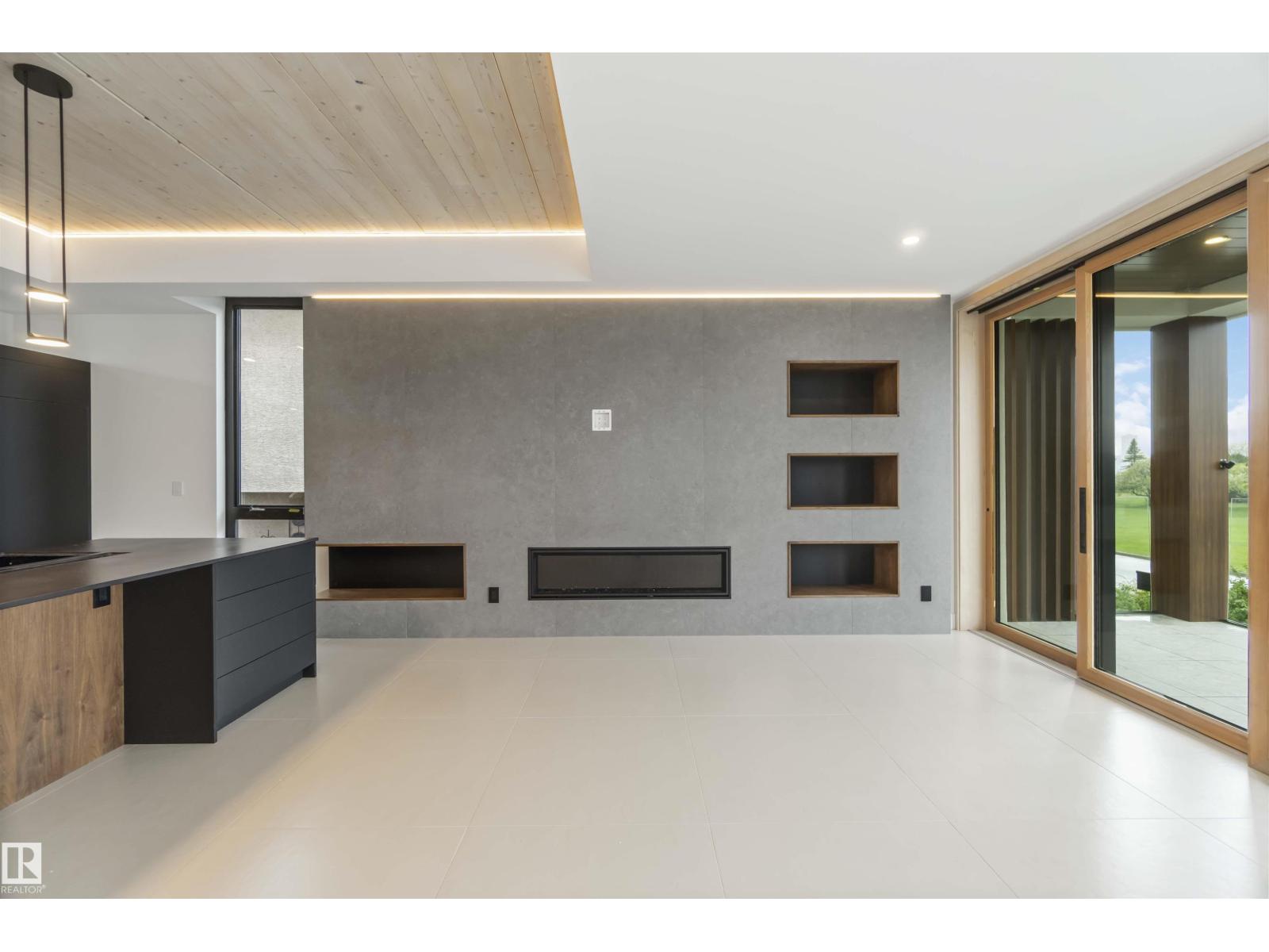 8915 Strathearn Dr Nw, Edmonton, Alberta  T6C 4C8 - Photo 21 - E4457194