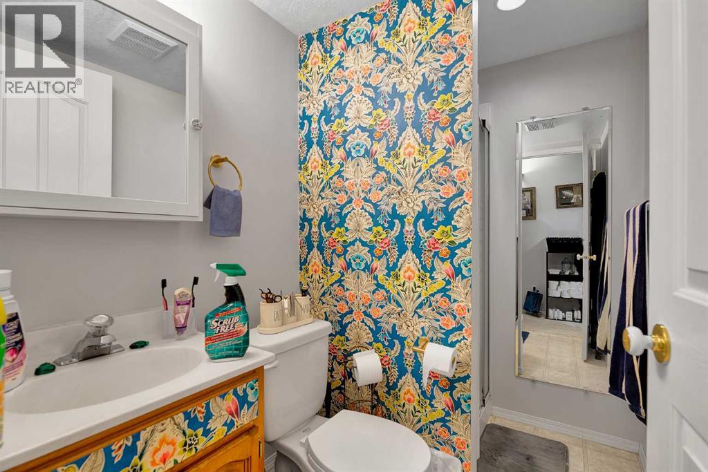 57 West Terrace Road, Cochrane, Alberta  T4C 1S6 - Photo 25 - A2283297