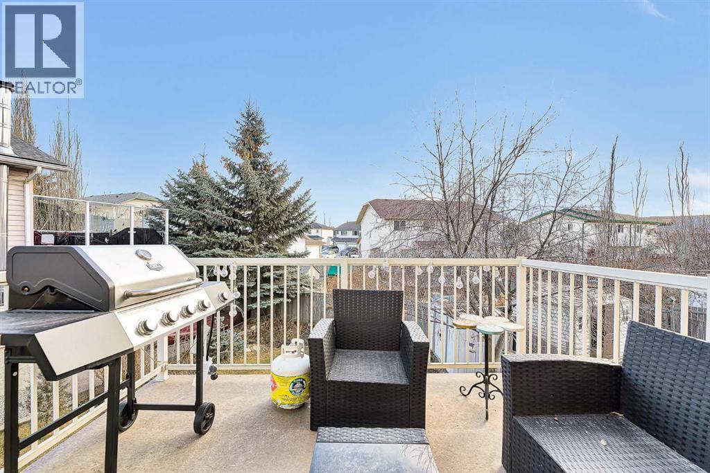 57 West Terrace Road, Cochrane, Alberta  T4C 1S6 - Photo 11 - A2283297