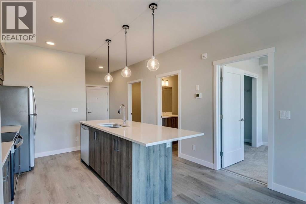 408, 660 Shawnee Square Sw, Calgary, Alberta  T2Y 0X6 - Photo 7 - A2284021