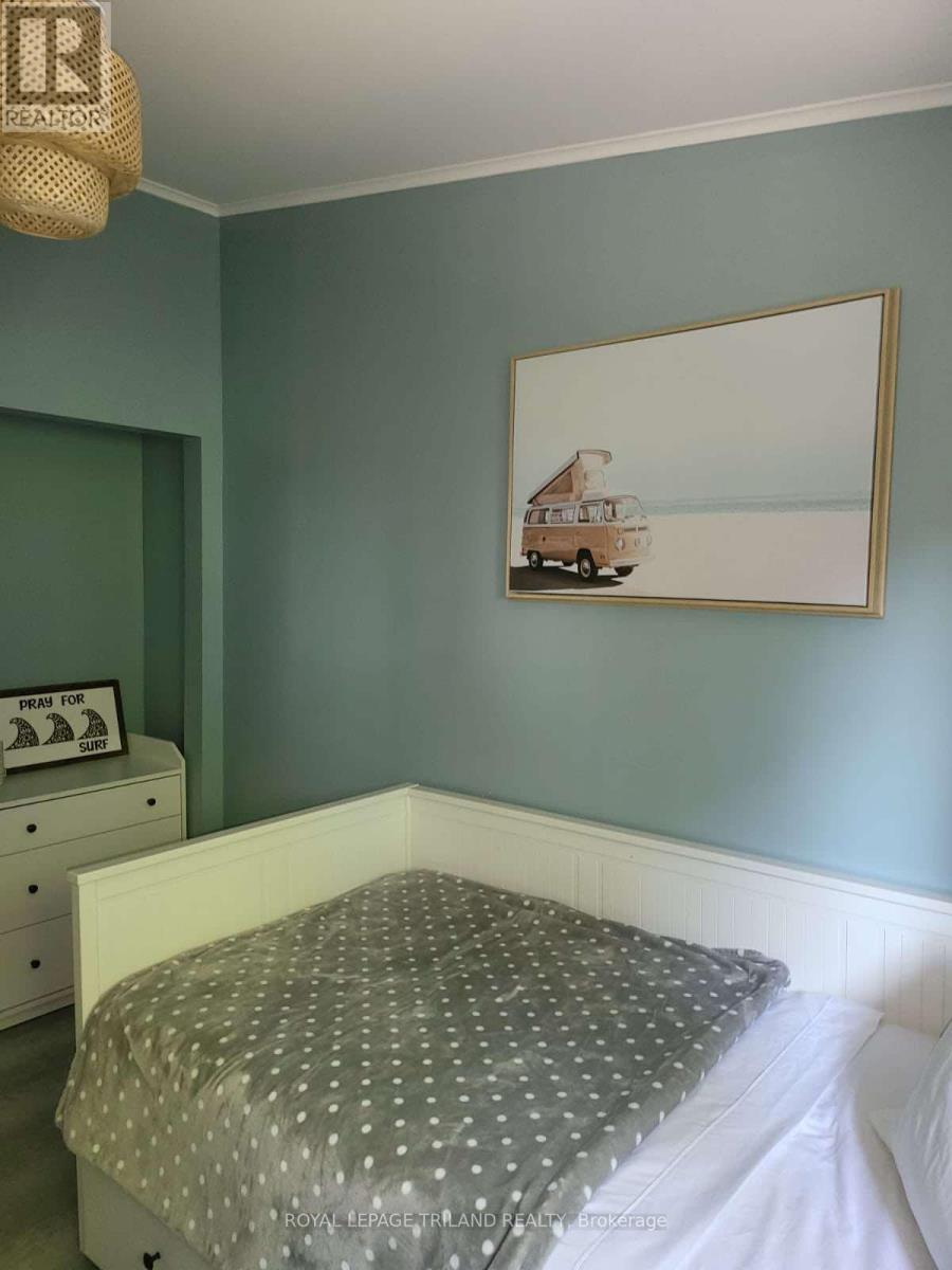 478 George Street, Central Elgin, Ontario  N5L 1H1 - Photo 10 - X12766906