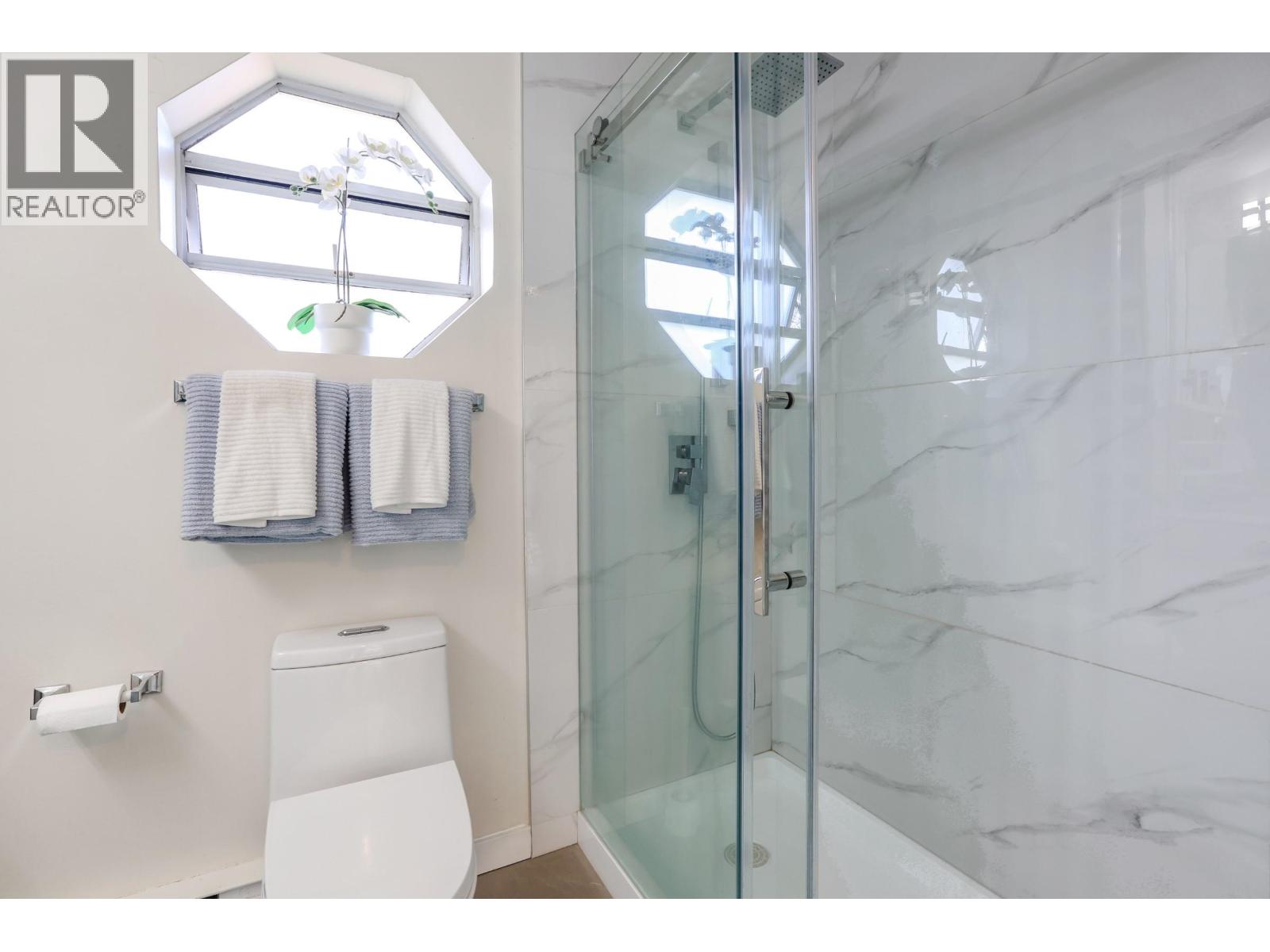 10 838 Tobruck Avenue, North Vancouver, British Columbia  V7P 1V9 - Photo 13 - R3087362