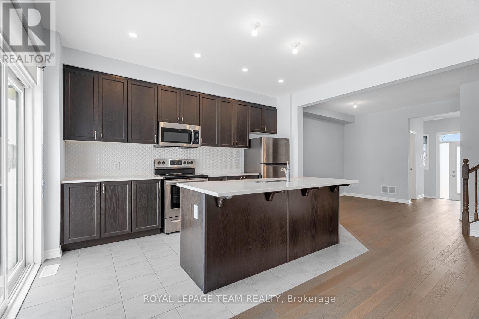 536 Culdaff Road, Ottawa, Ontario  K2S 2Z7 - Photo 11 - X12766936